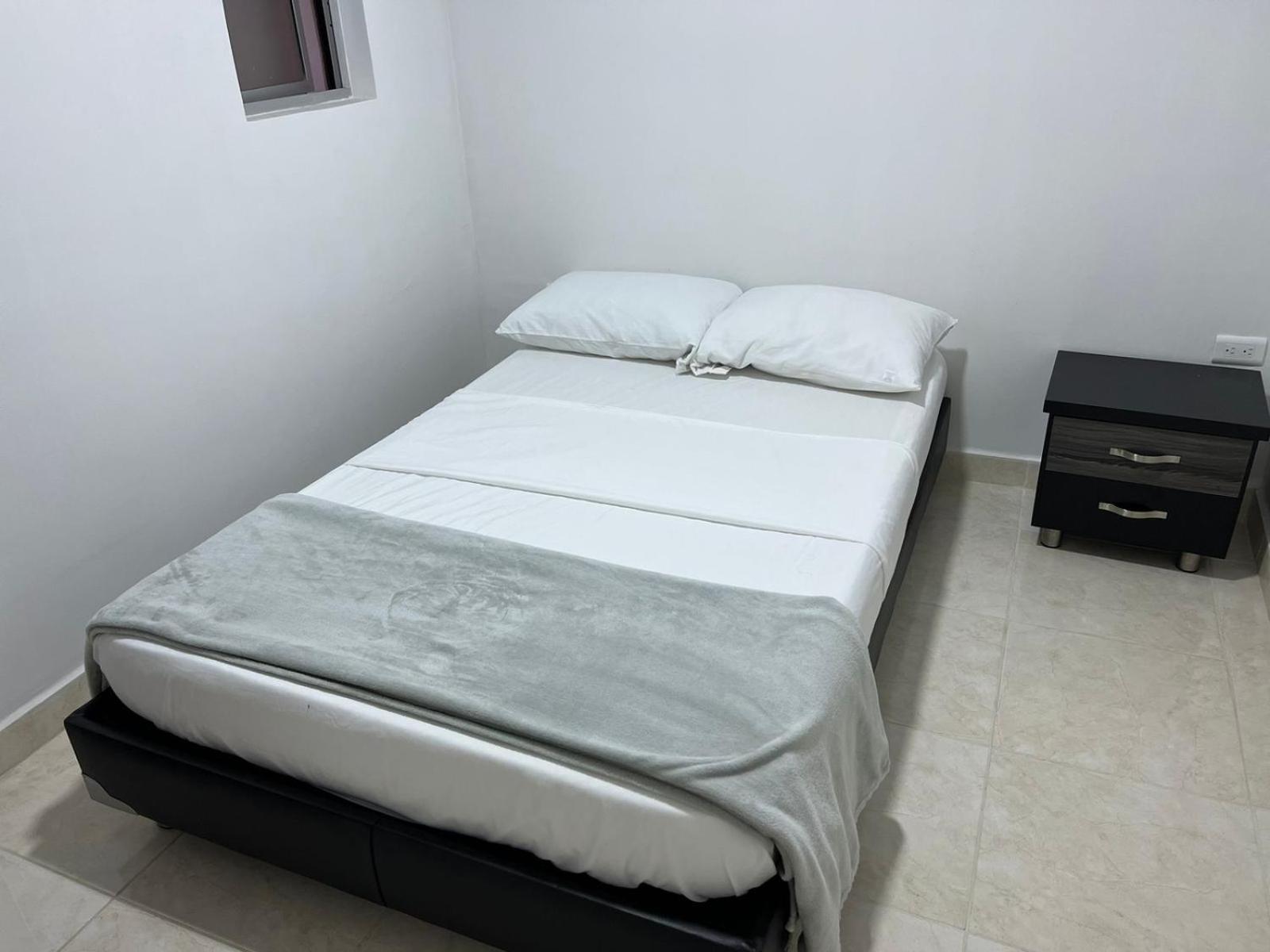 Los Nonos Hostel Guadalupe Δωμάτιο φωτογραφία